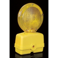 Traffic Barricade Flasher with 7 in. Polycarbonate Fresnel Lens, Yellow